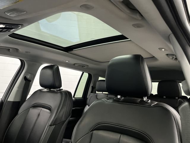 Used 2023 Jeep Grand Cherokee L Limited image 7