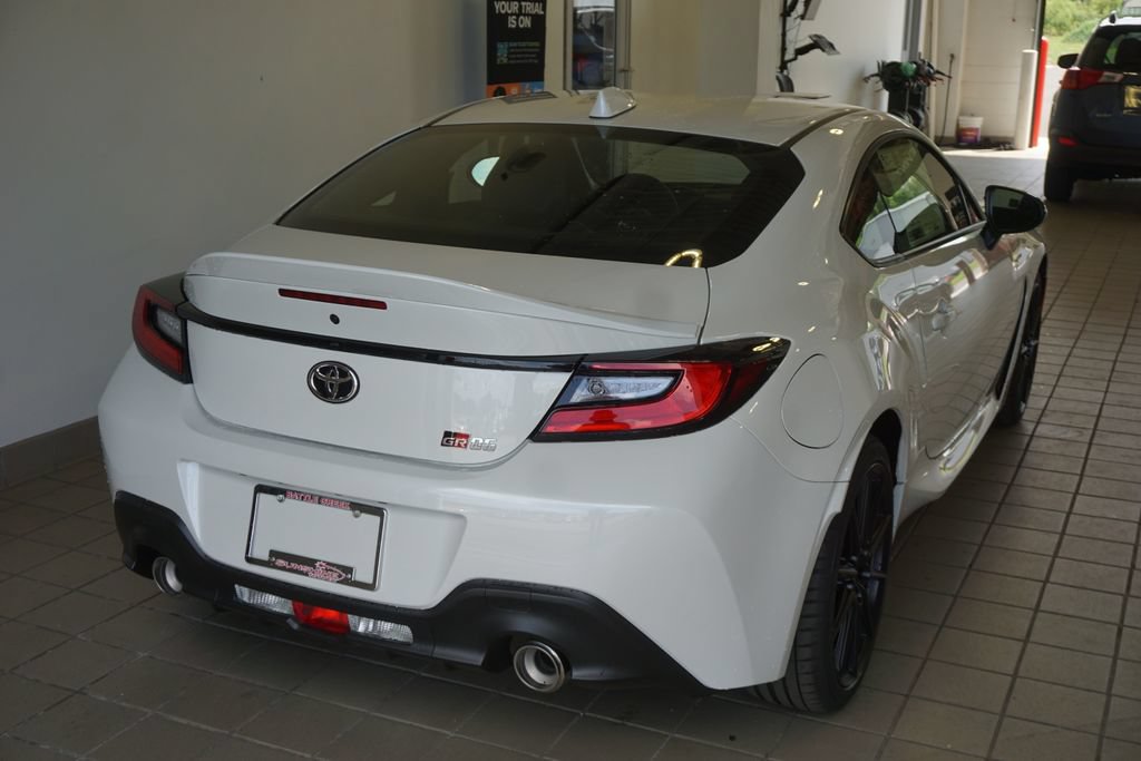 New 2026 Toyota GR86 Premium RWD image 16