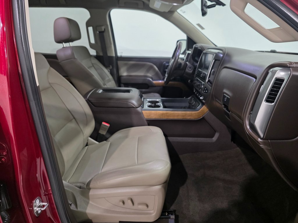 Used 2018 Chevrolet Silverado 1500 LTZ w/ Sport Package image 24