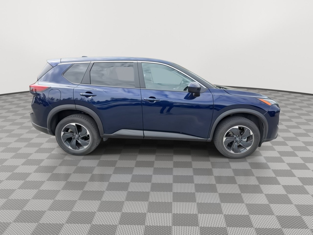 Used 2024 Nissan Rogue SV AWD/4WD image 9
