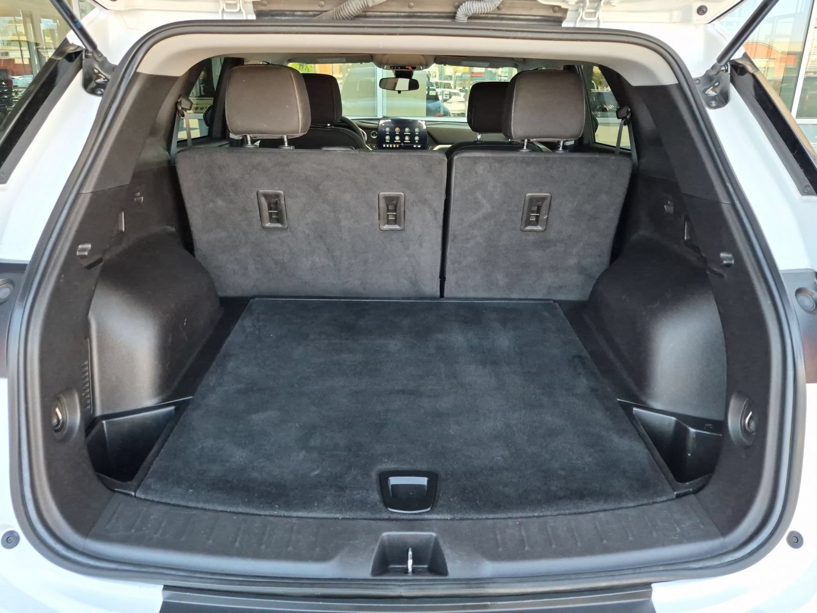Used 2024 Chevrolet Blazer LT w/ LPO, Cargo Package FWD image 25