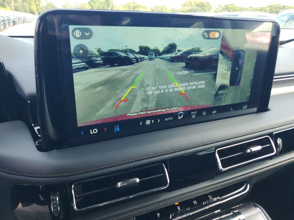 New 2025 Lincoln Aviator 2WD w/ Jet Appearance Package image 29
