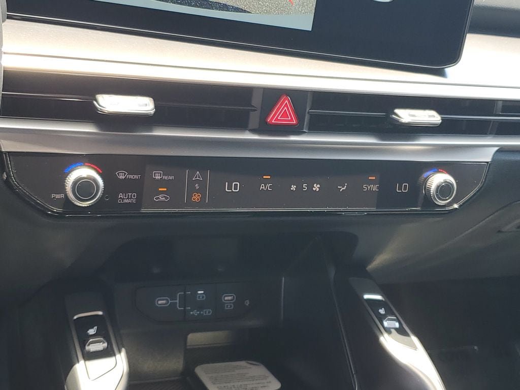 New 2026 Kia Sorento S AWD/4WD image 17