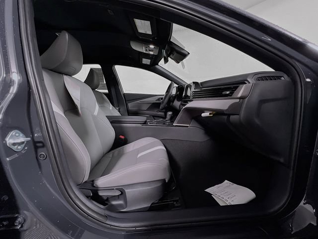 New 2025 Toyota Camry SE FWD image 28