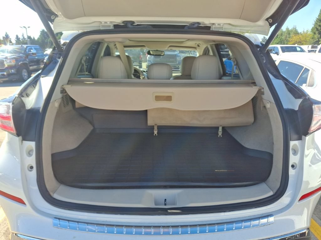 Used 2018 Nissan Murano S AWD/4WD image 9