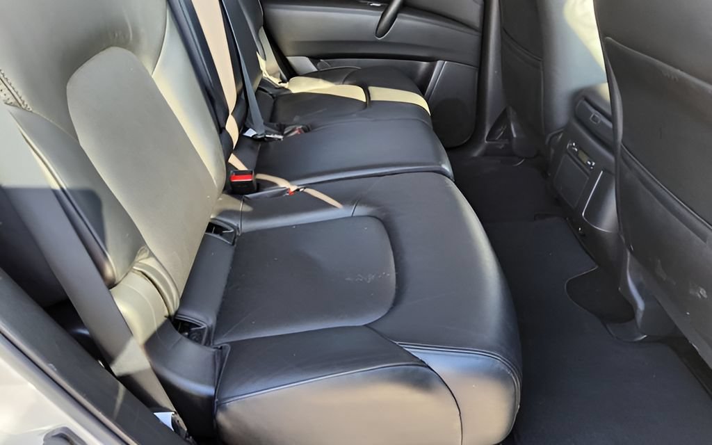 Used 2024 Nissan Armada SL AWD/4WD image 34