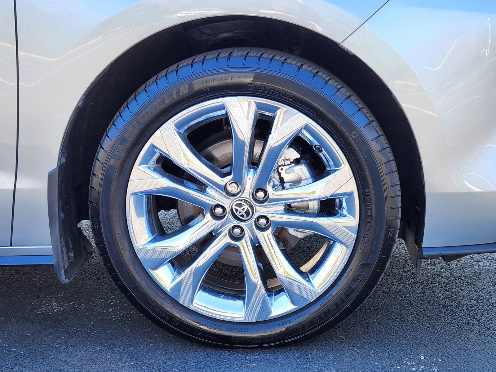 Used 2024 Toyota Sienna Platinum image 7