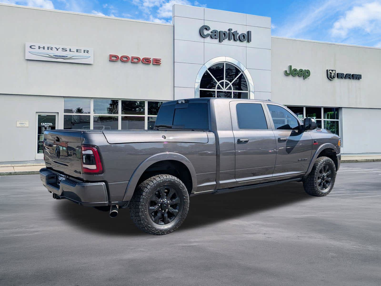 Used 2021 RAM 3500 Limited AWD/4WD image 3