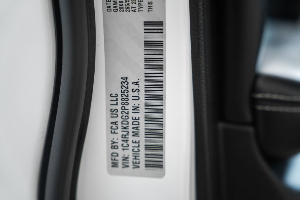 Certified 2023 Jeep Grand Cherokee L Overland AWD/4WD image 50