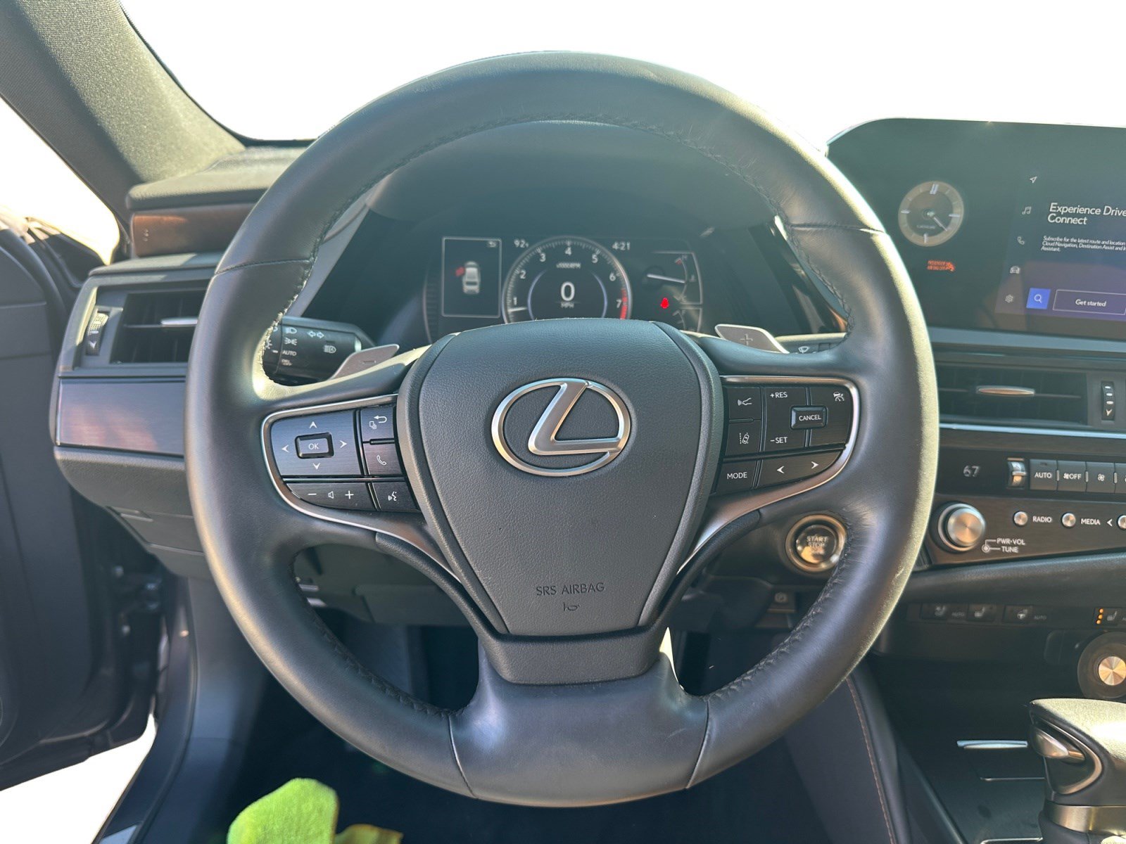 Used 2023 Lexus ES 350 w/ Premium Package FWD image 13