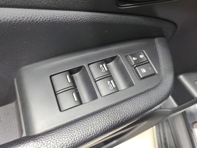 Used 2018 Honda Pilot Touring image 29