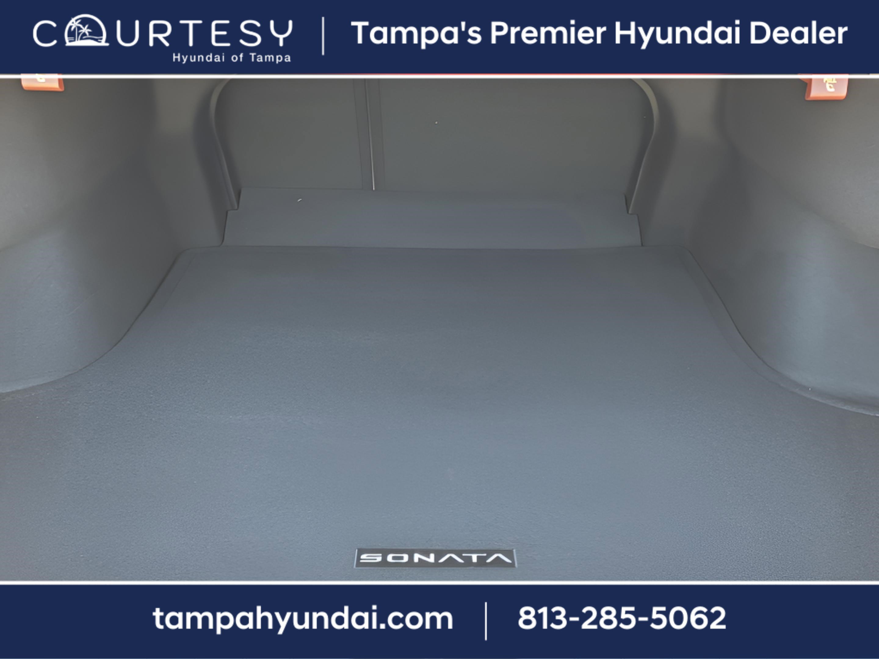 New 2025 Hyundai Sonata Limited image 29