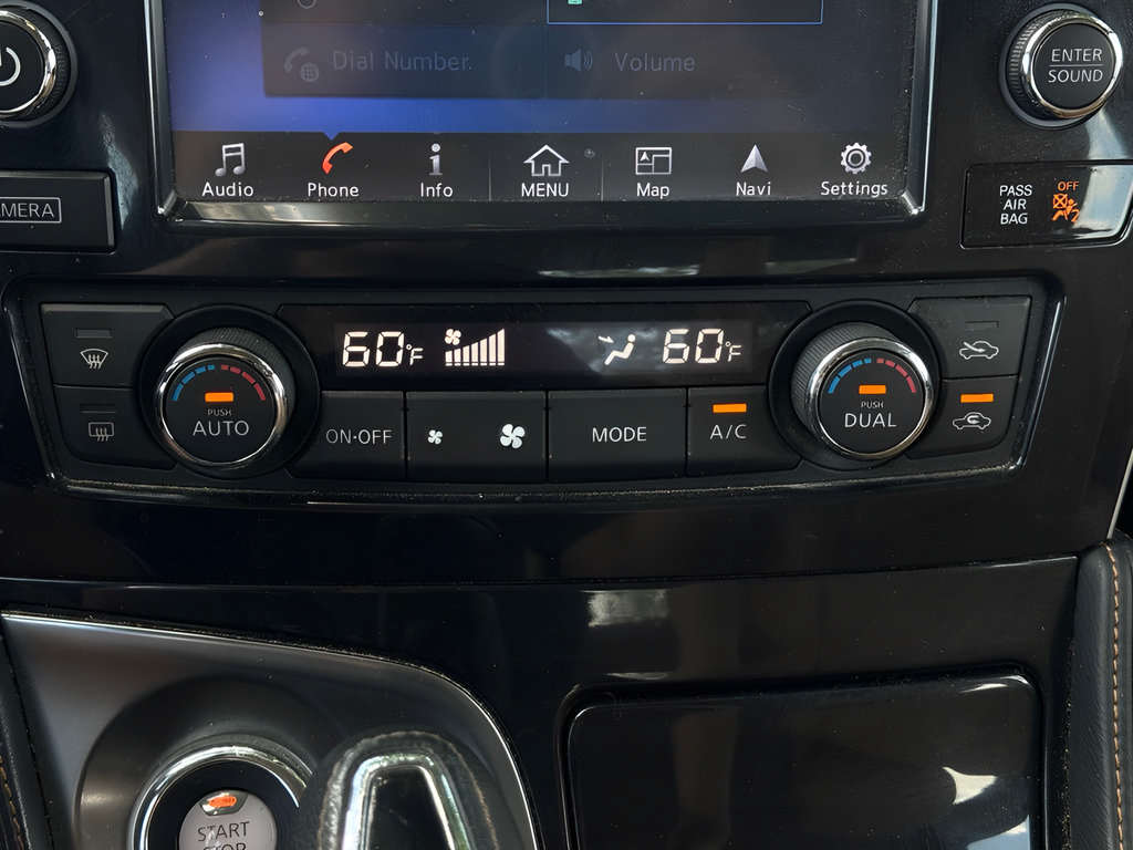 Used 2017 Nissan Maxima SR w/ Interior Lighting Package FWD image 23
