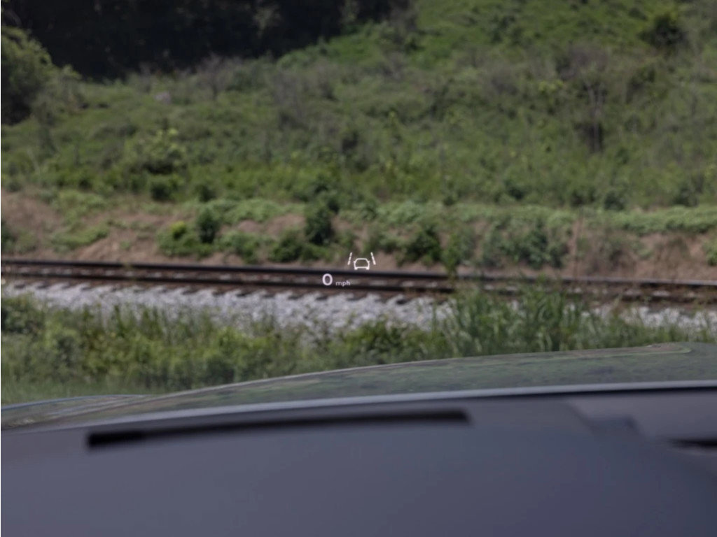 Certified 2024 Bentley Bentayga Extended Wheelbase image 24