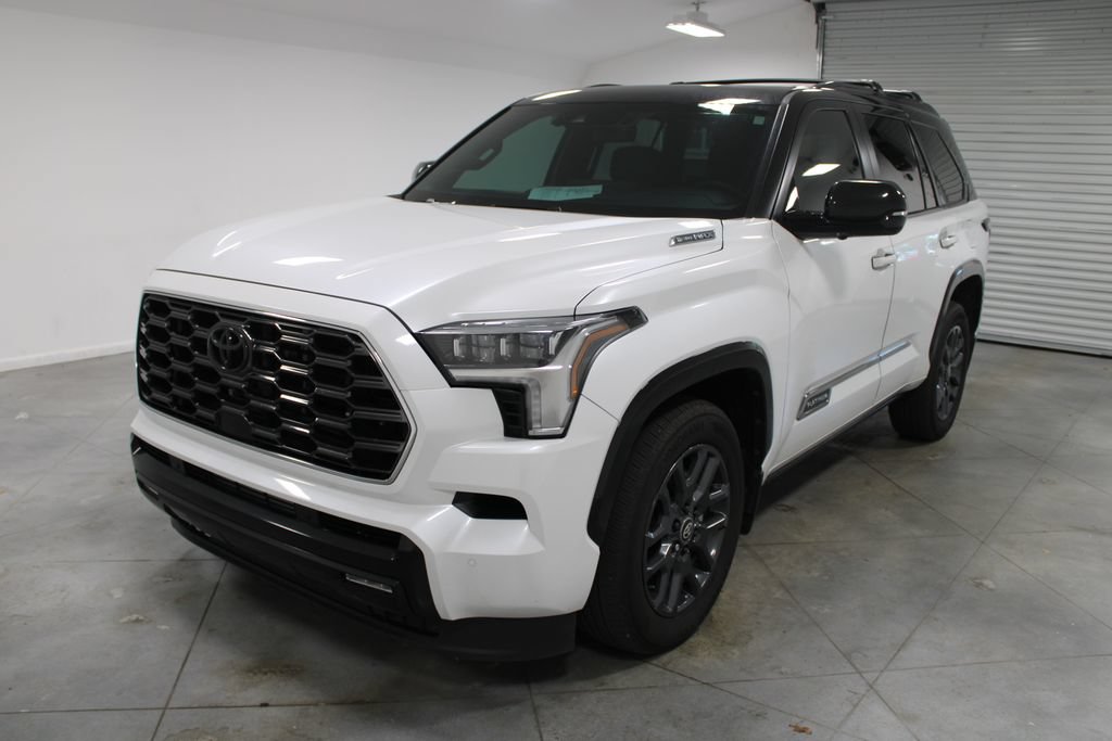 Used 2025 Toyota Sequoia Platinum w/ Tow Technology Package AWD/4WD image 4