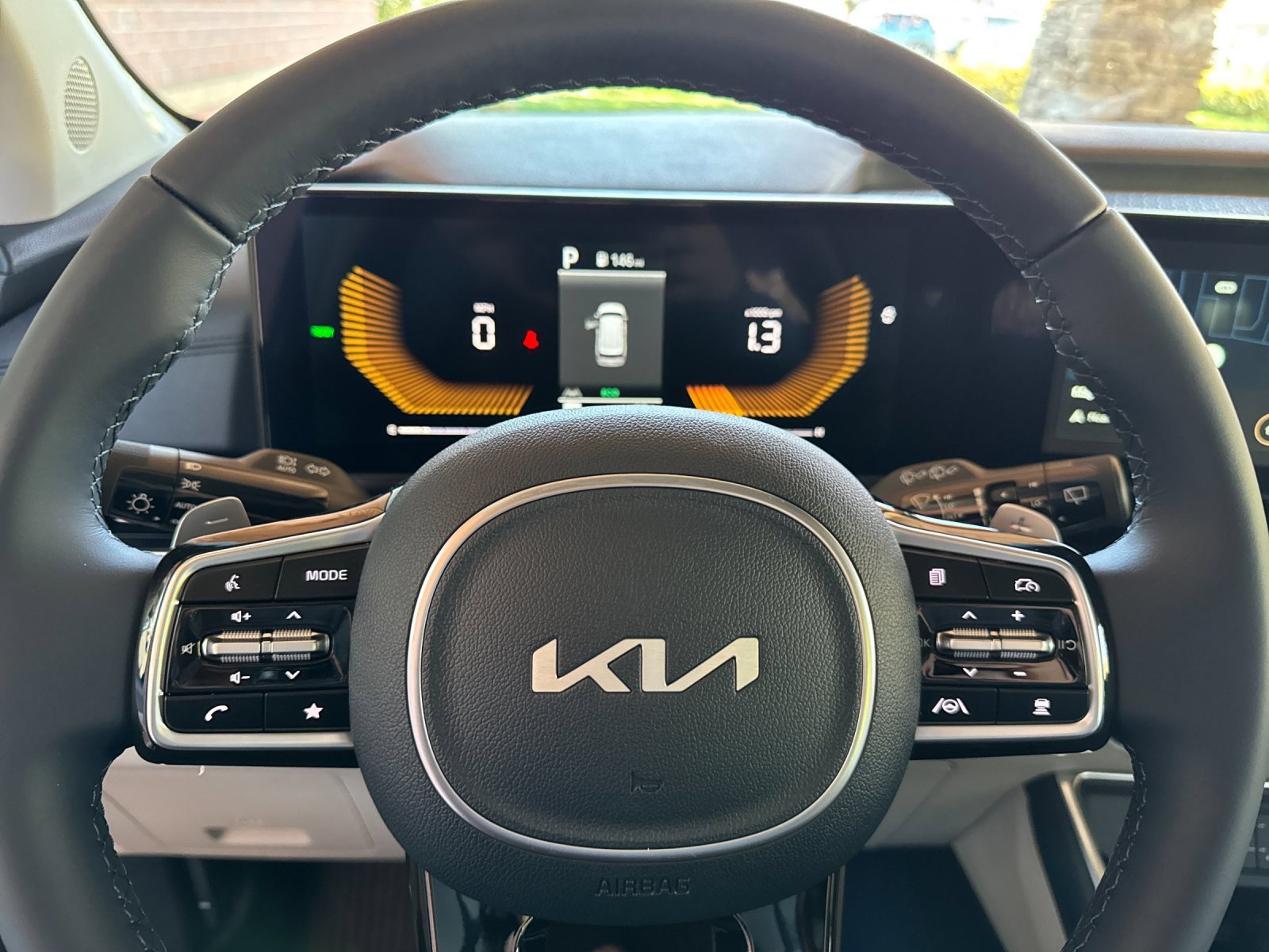 New 2026 Kia Carnival EX image 25