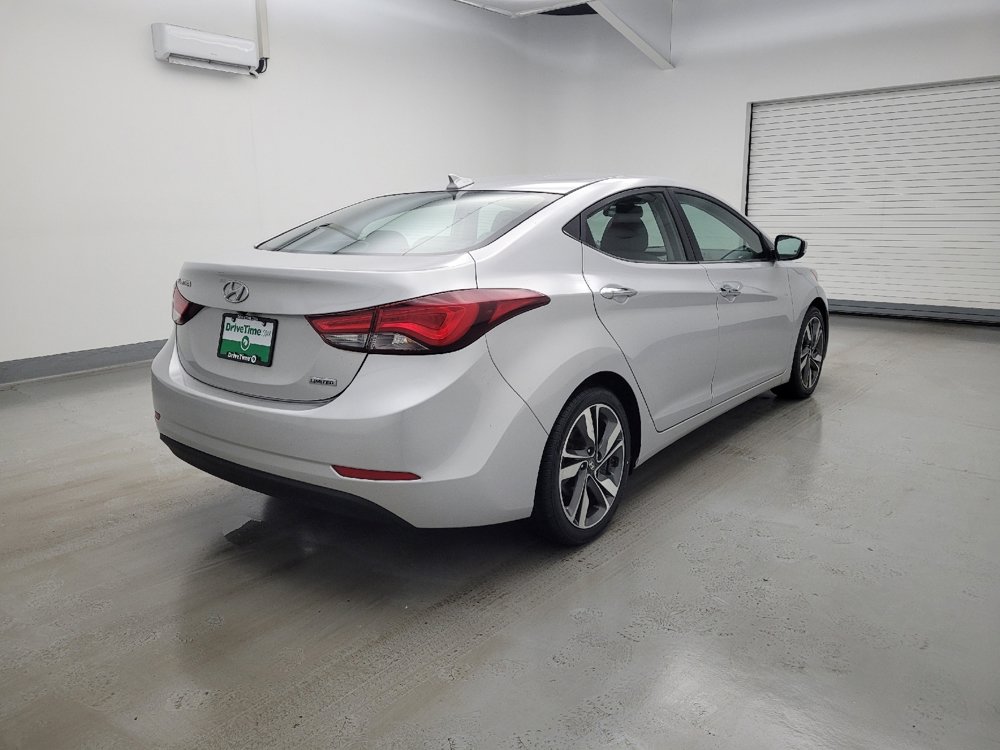 Used 2016 Hyundai Elantra Limited image 10