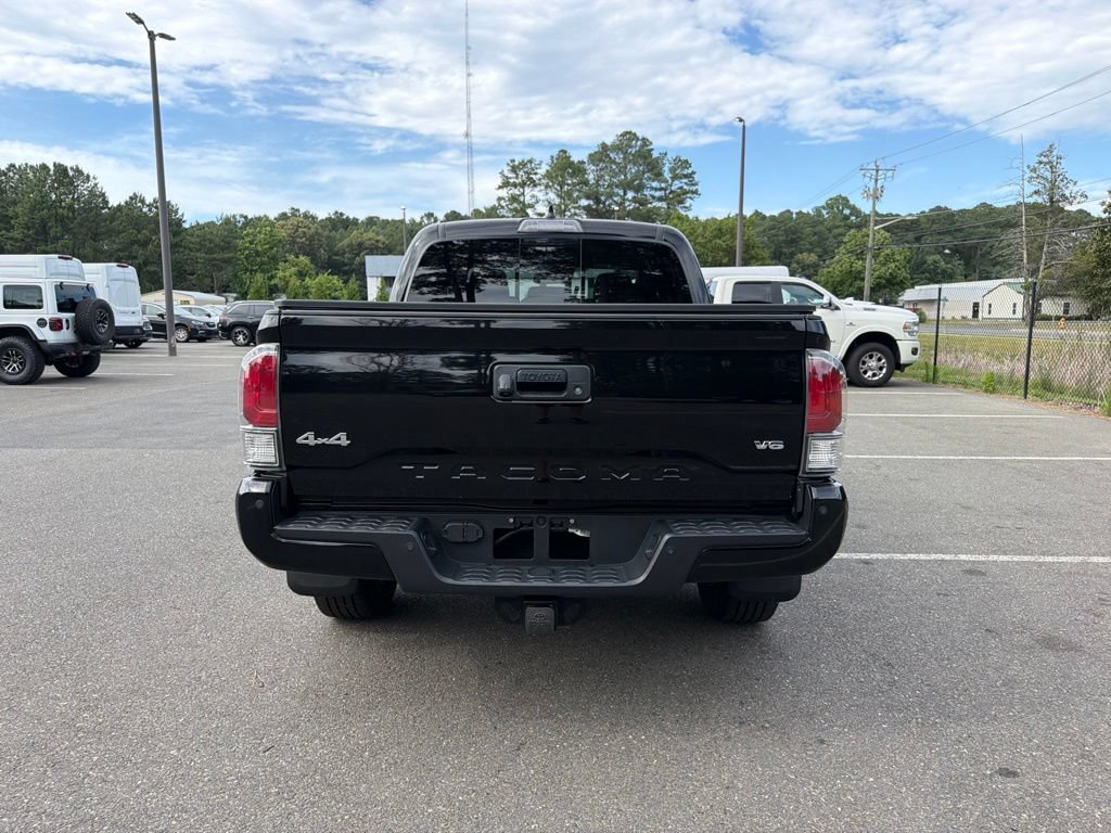Used 2023 Toyota Tacoma Limited AWD/4WD image 6