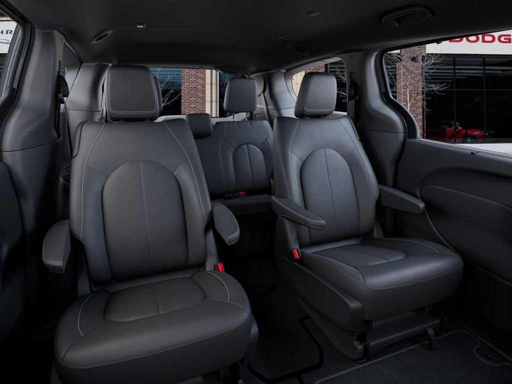 New 2026 Chrysler Pacifica Select FWD image 15