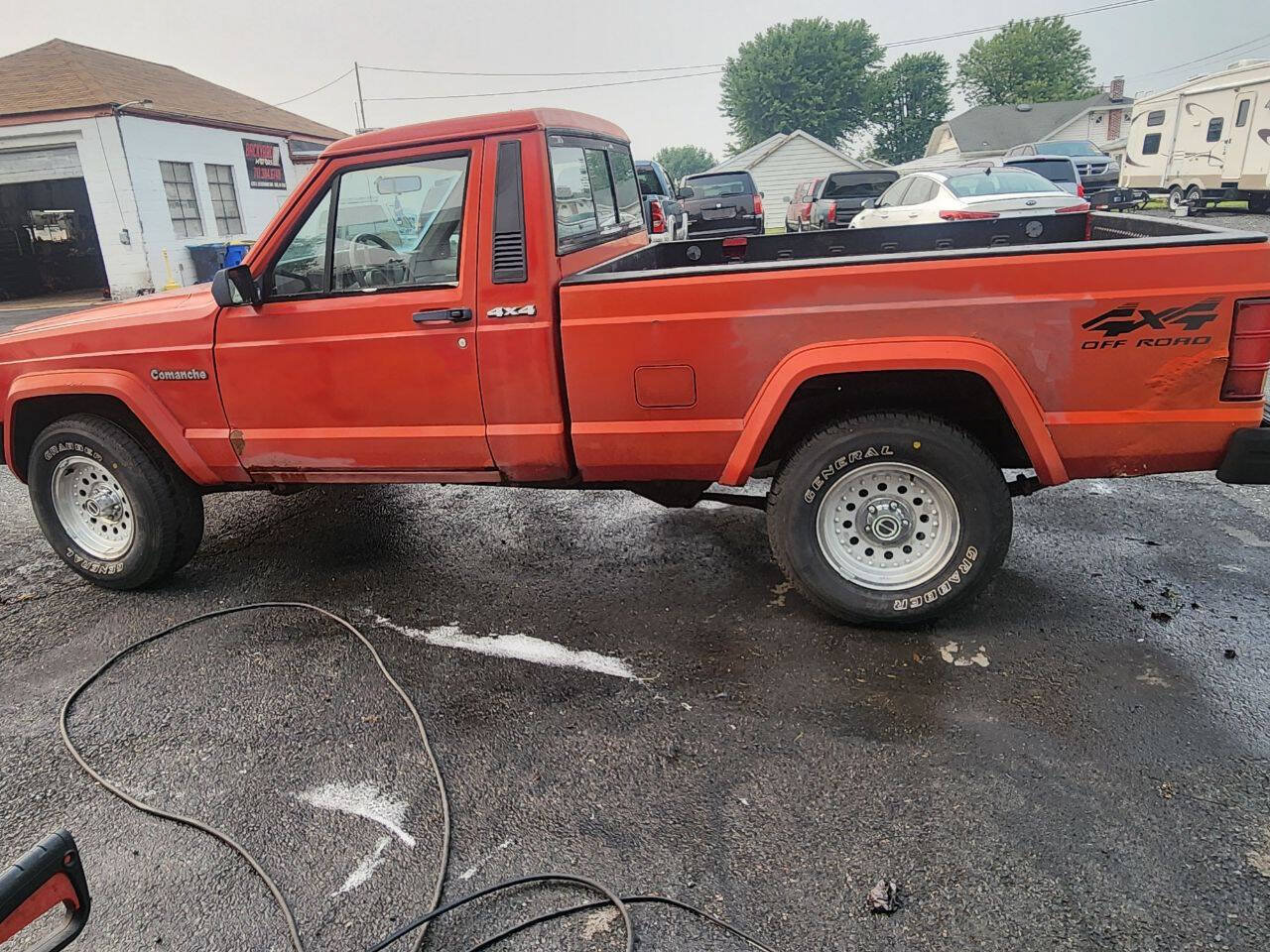Used 1991 Jeep Comanche Pioneer AWD/4WD image 4