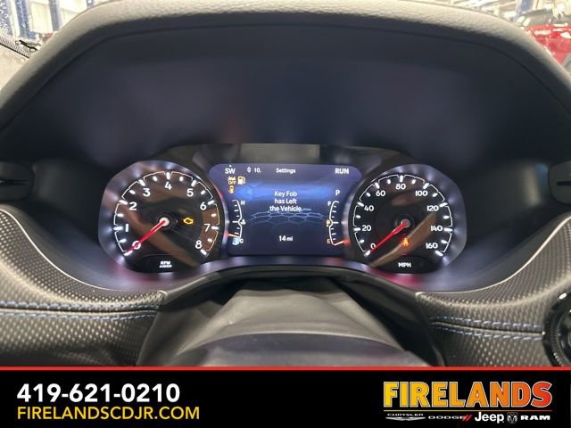 New 2025 Jeep Compass Latitude w/ Sun & Sound Group image 16