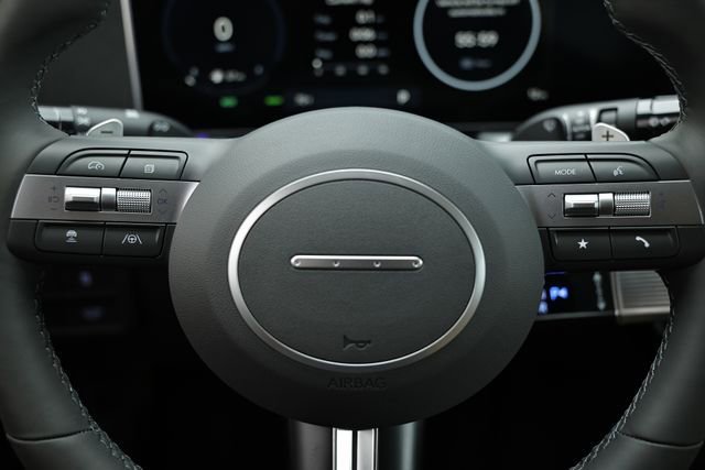 New 2025 Hyundai Sonata Limited image 12