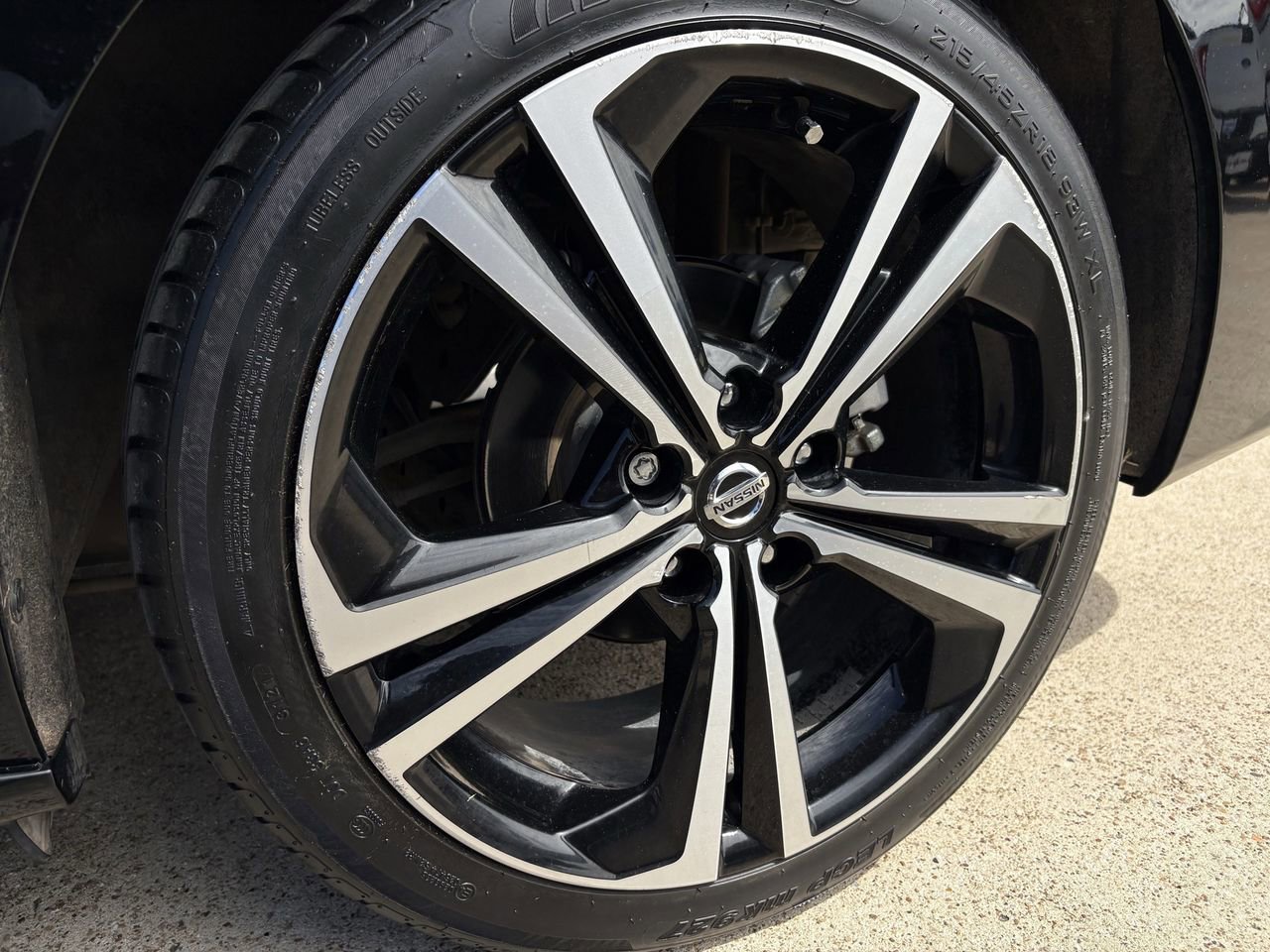 Used 2022 Nissan Sentra SR image 11