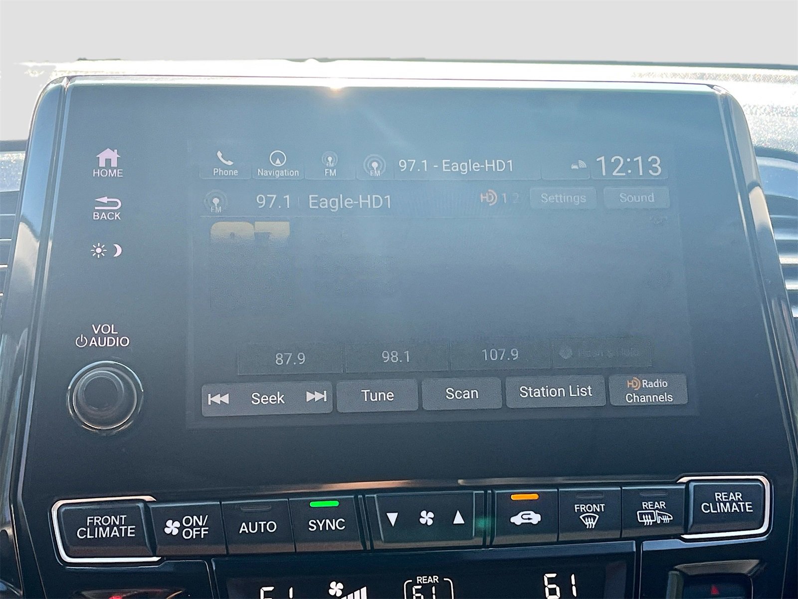 Used 2023 Honda Odyssey Elite image 15