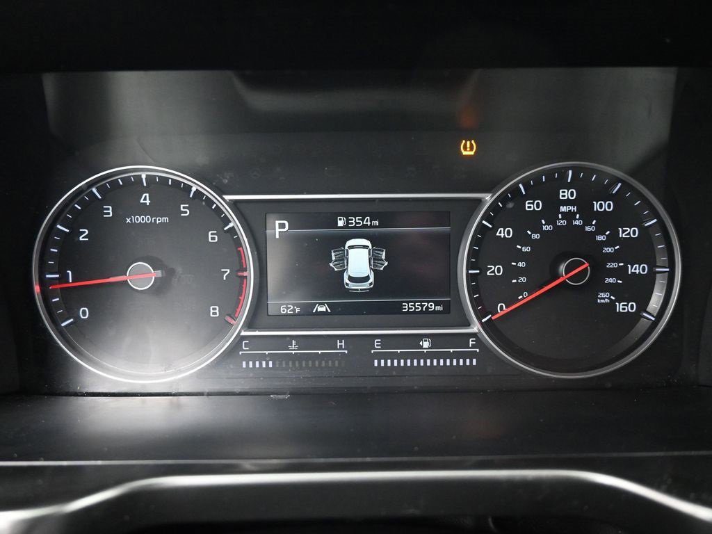 Used 2023 Kia Sorento LX image 19