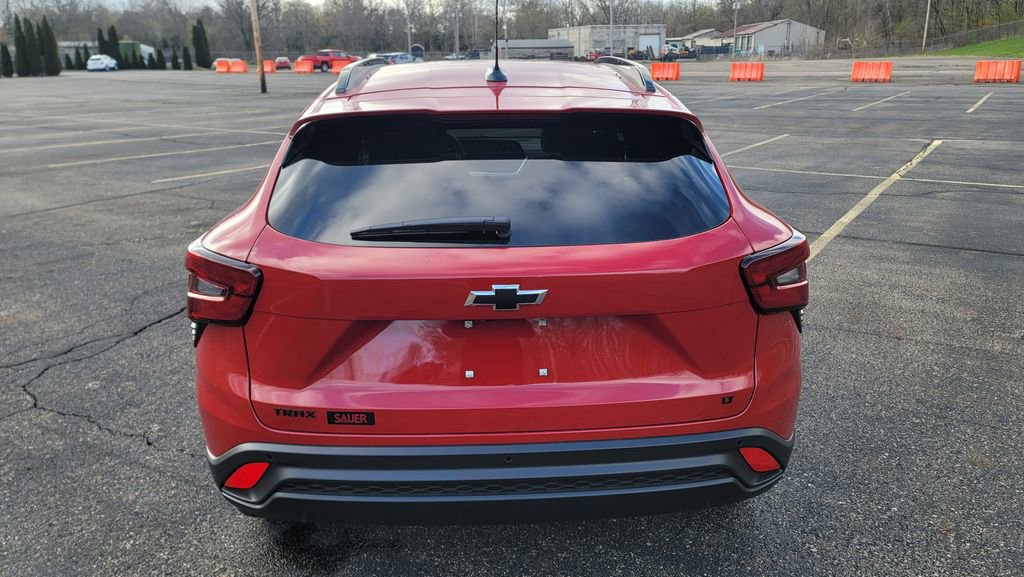 New 2026 Chevrolet Trax LT image 10