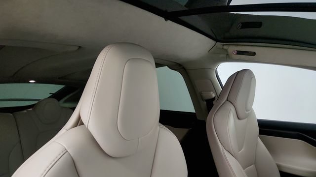 Used 2018 Tesla Model X 75D AWD/4WD image 38