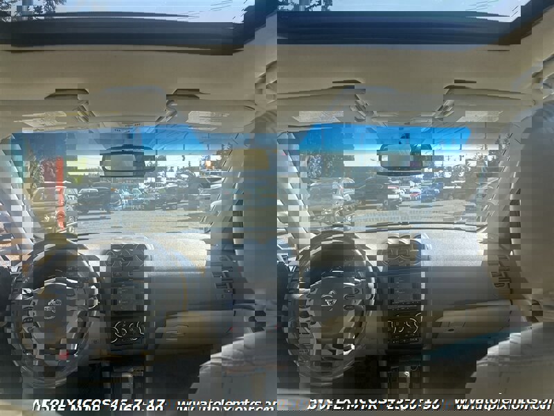 Used 2009 Nissan Altima Hybrid Sedan w/ Connection Pkg image 18