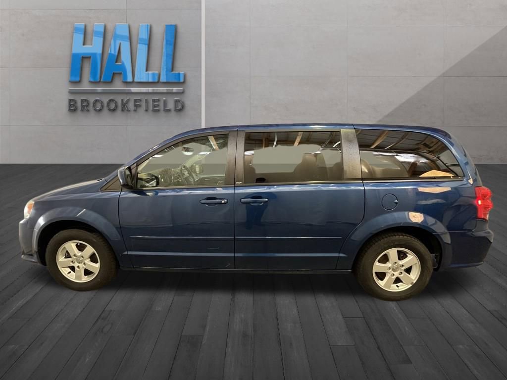 Used 2011 Dodge Grand Caravan Mainstreet image 2
