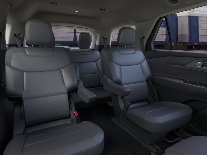 New 2026 Ford Explorer Active w/ Active Comfort Package AWD/4WD image 11