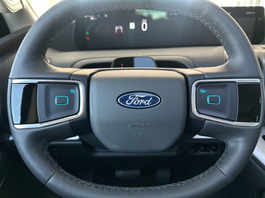Used 2026 Ford Expedition Max Active RWD image 23
