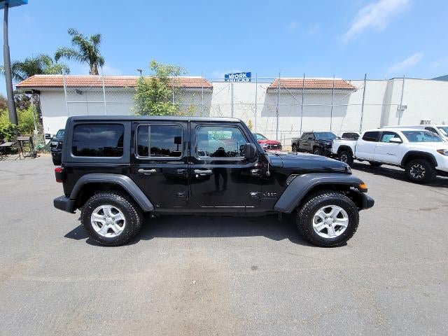 Used 2022 Jeep Wrangler Unlimited Sport AWD/4WD image 9