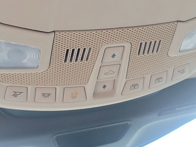 Used 2022 Lincoln Nautilus Reserve w/ Luxury Package image 20