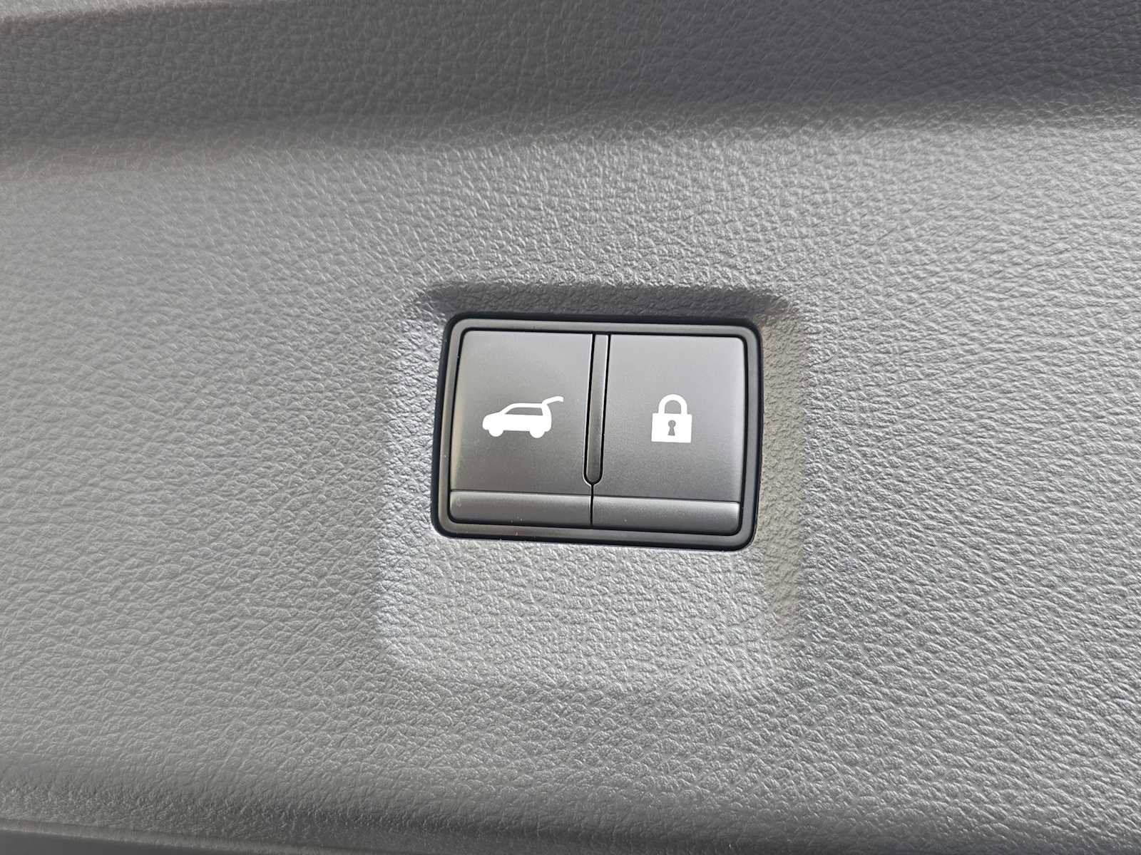Used 2023 INFINITI QX60 Luxe FWD image 29