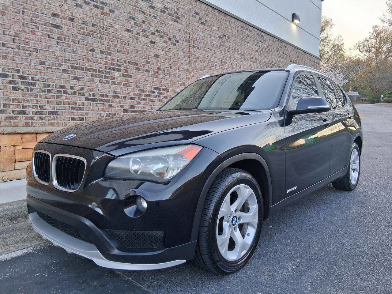 Used 2015 BMW X1 sDrive28i image 1