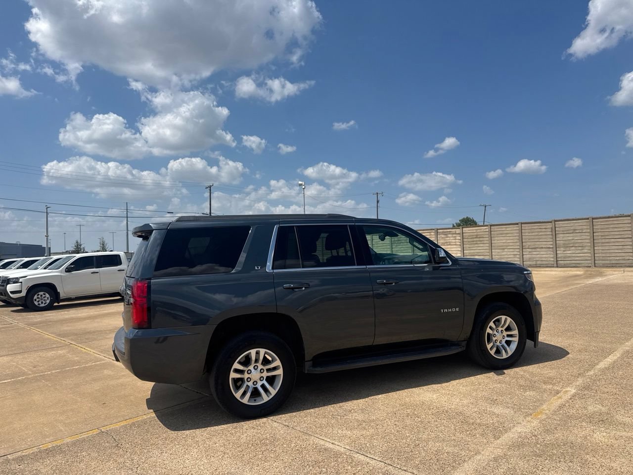 Used 2020 Chevrolet Tahoe LT AWD/4WD image 19