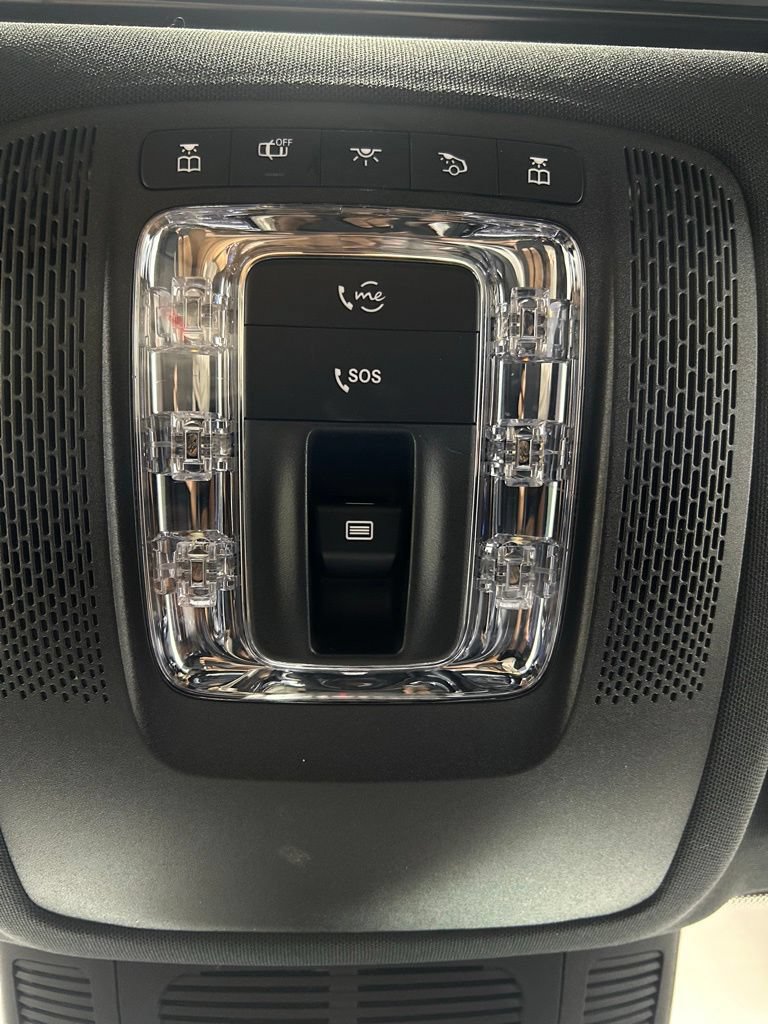 Used 2025 Mercedes-Benz GLE 450e 4MATIC image 28
