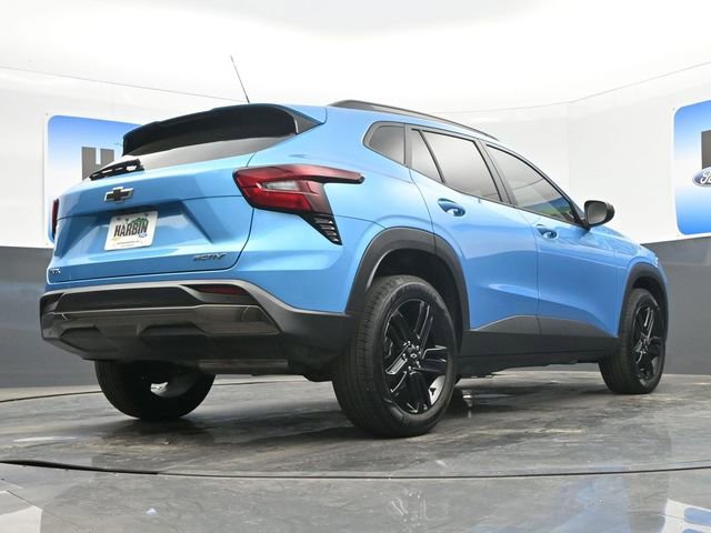 Used 2025 Chevrolet Trax ACTIV w/ Driver Confidence Package image 21