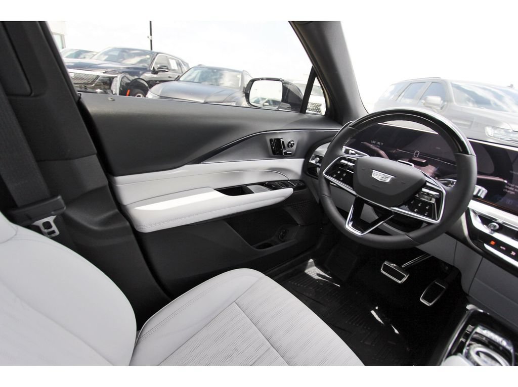 New 2027 Cadillac Lyriq Sport AWD/4WD image 8