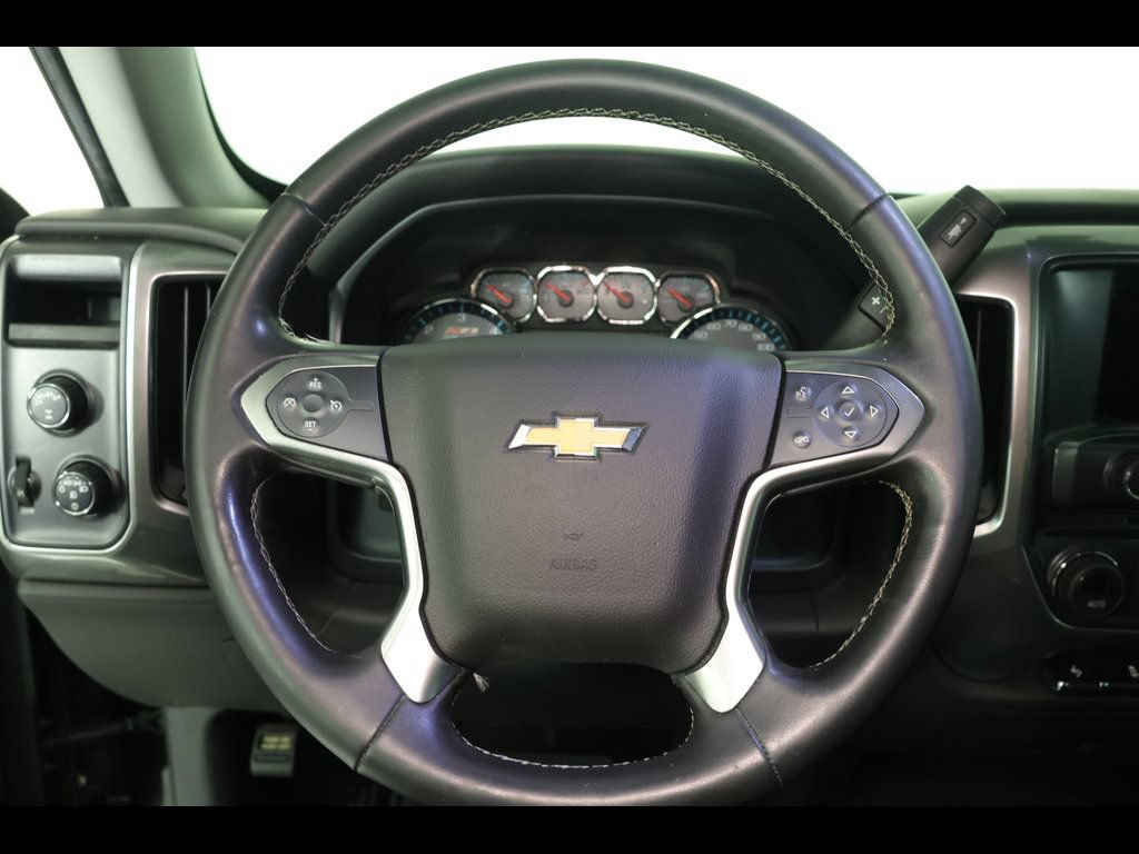 Used 2018 Chevrolet Silverado 1500 LT w/ All Star Edition AWD/4WD image 24