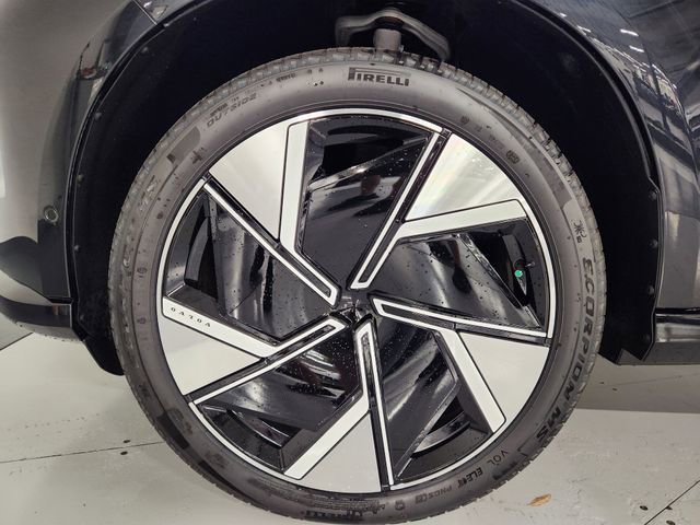 New 2025 Volvo EX90 Plus image 8