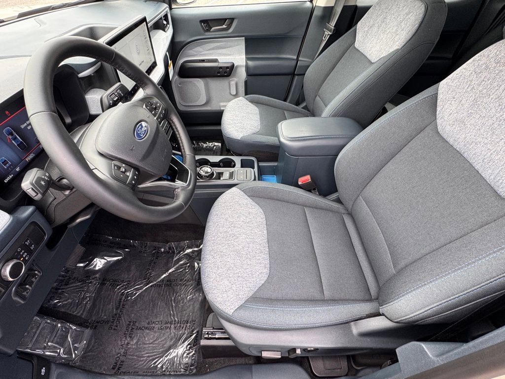 Used 2025 Ford Maverick XLT w/ XLT Luxury Package image 17