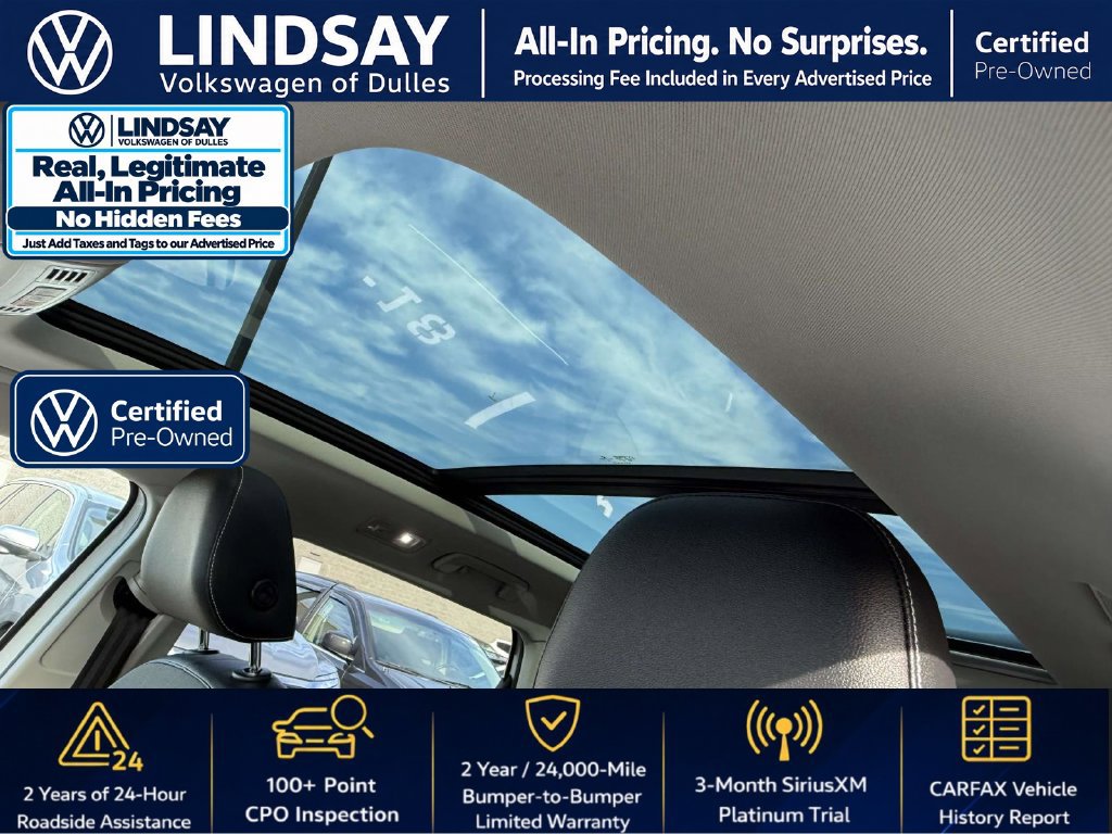Used 2023 Volkswagen Taos SE w/ Panoramic Sunroof Package AWD/4WD image 17