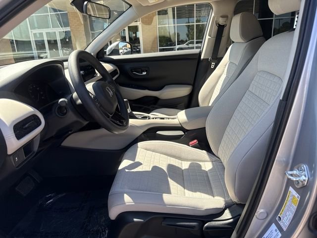 New 2026 Honda HR-V LX image 8