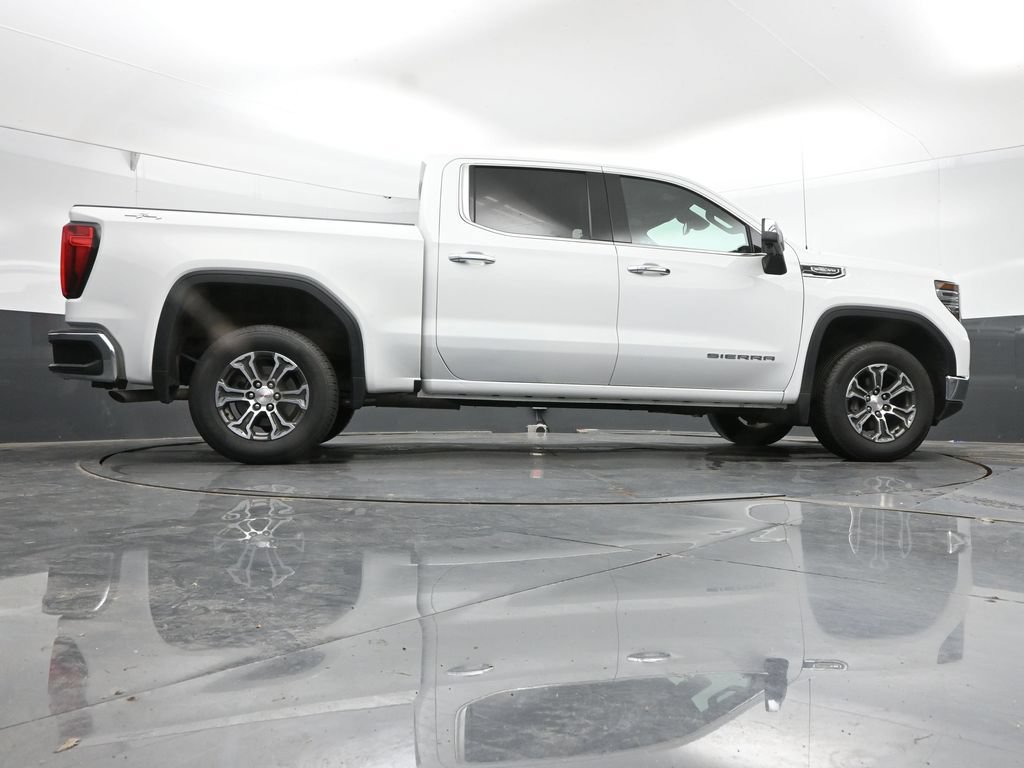 Used 2025 GMC Sierra 1500 SLT AWD/4WD image 39