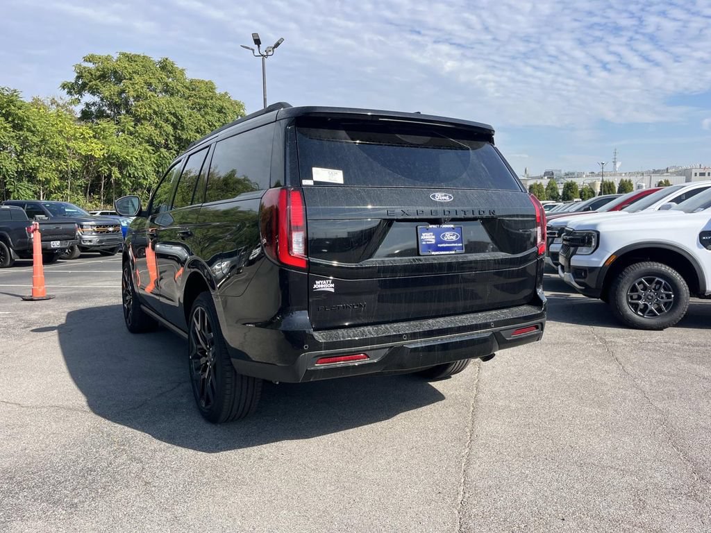 New 2027 Ford Expedition Platinum w/ Stealth Performance Package AWD/4WD image 6